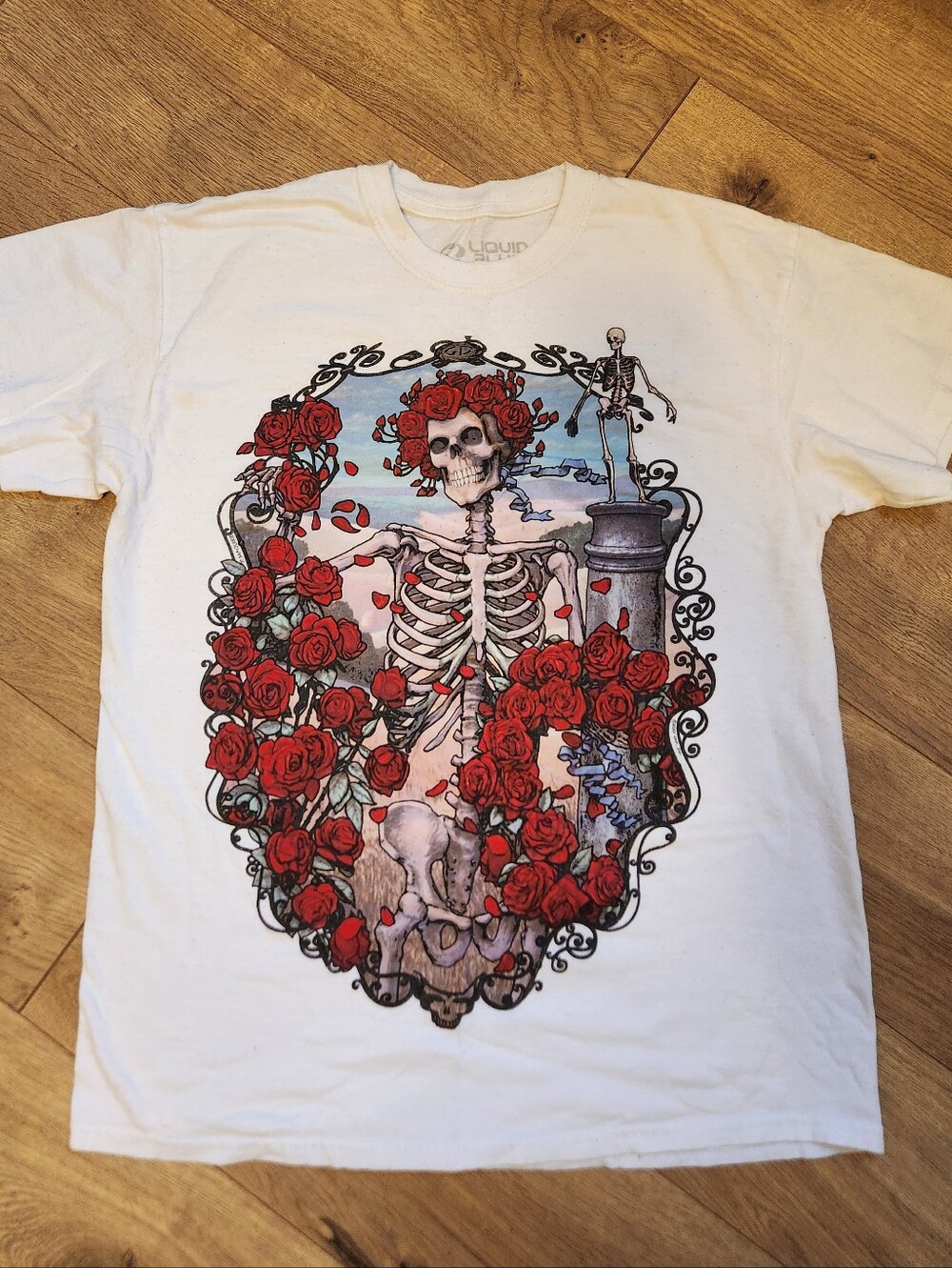 Liquid Blue Grateful Dead Skull Roses Shirt White Medium
